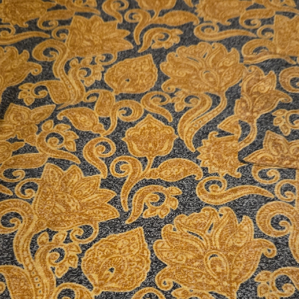 LuLaRoe Gold and Gray Swirl Pattern Top